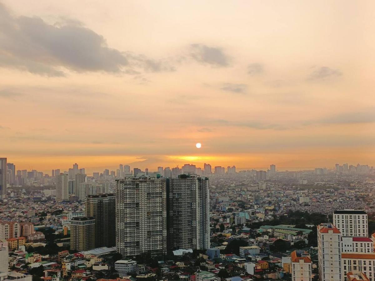 Penthouse Studio At Fame Residence 41St Floor, Shangrila-Megamall มะนิลา ภายนอก รูปภาพ